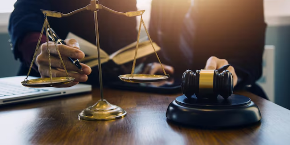 Wer kann helfen? Ein Blick auf die Aufgaben verschiedener Rechtsexperten